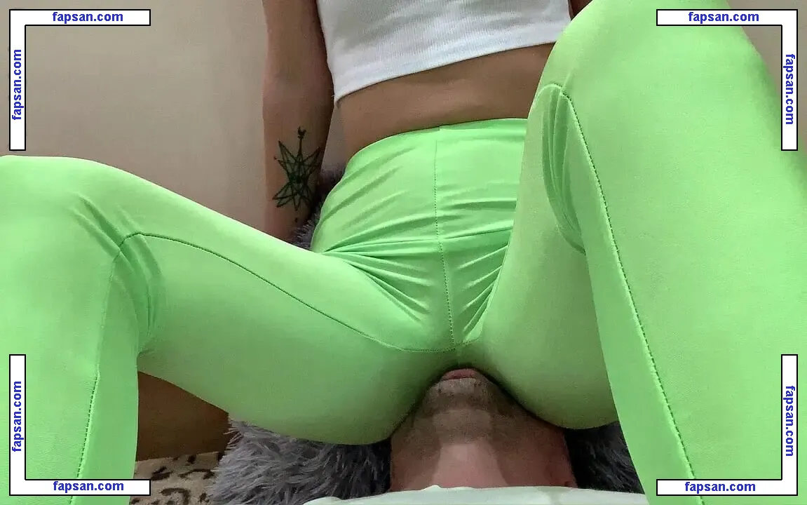 Kira Yoga nude photo #0002 from OnlyFans