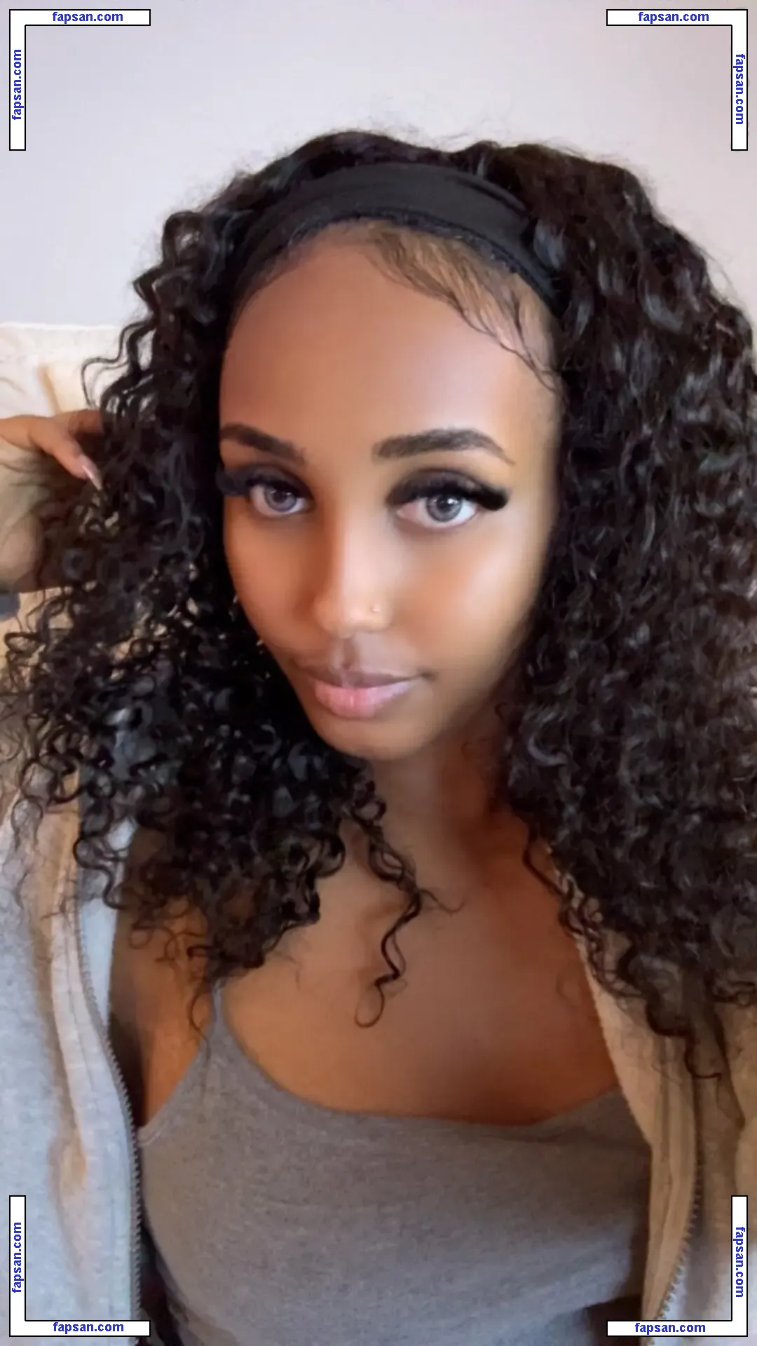 Kiramilann голая фото #0016 с Онлифанс