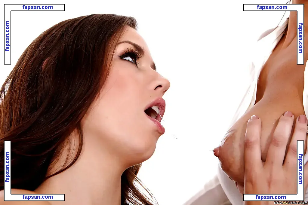 Kirsten Price nude photo #0370 from OnlyFans