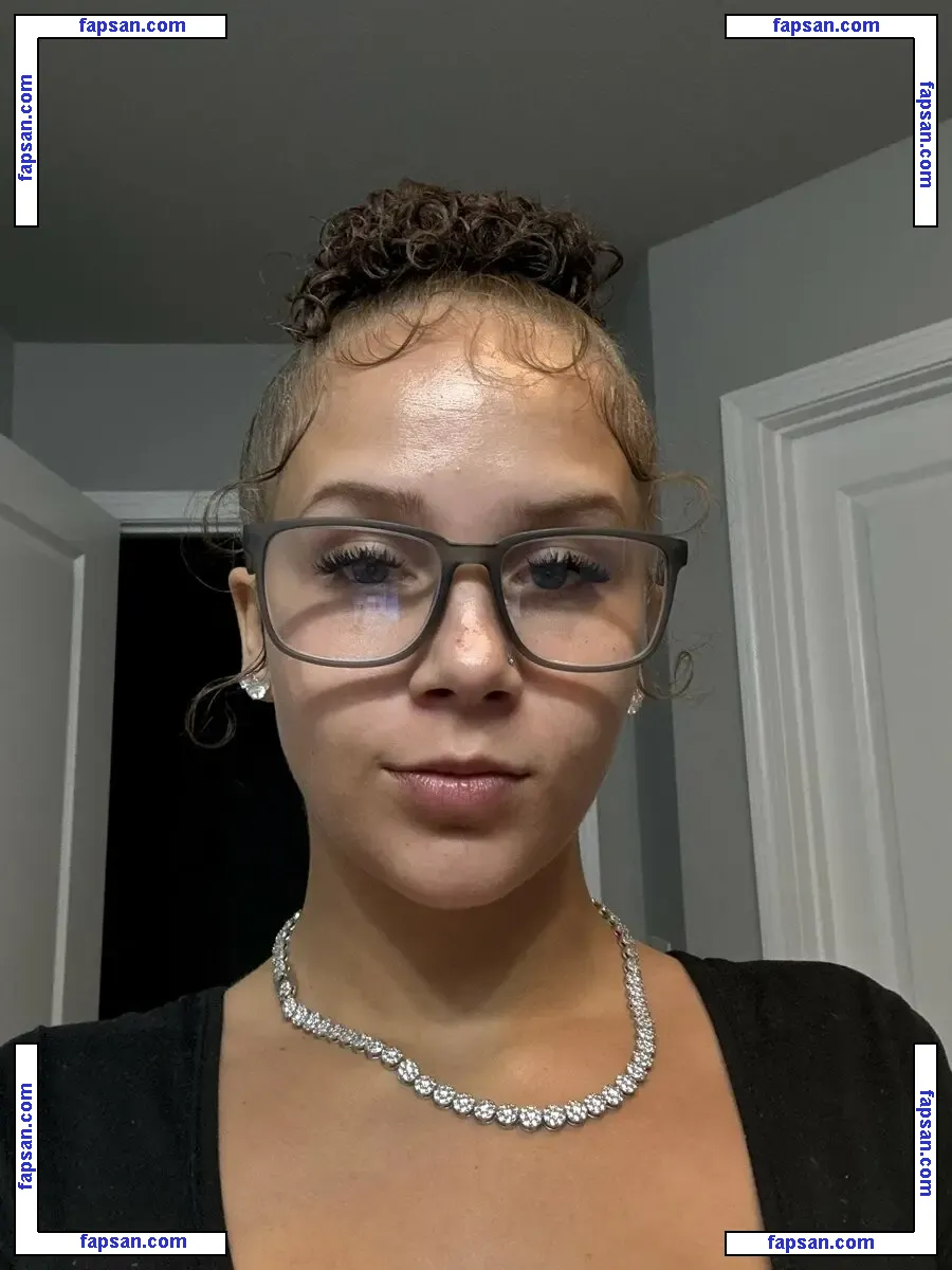 Kirsten Timmons nude photo #0010 from OnlyFans