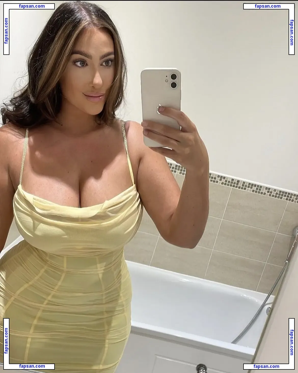 Kirstie V / kirstiee96 / officialkirstie.v nude photo #0009 from OnlyFans