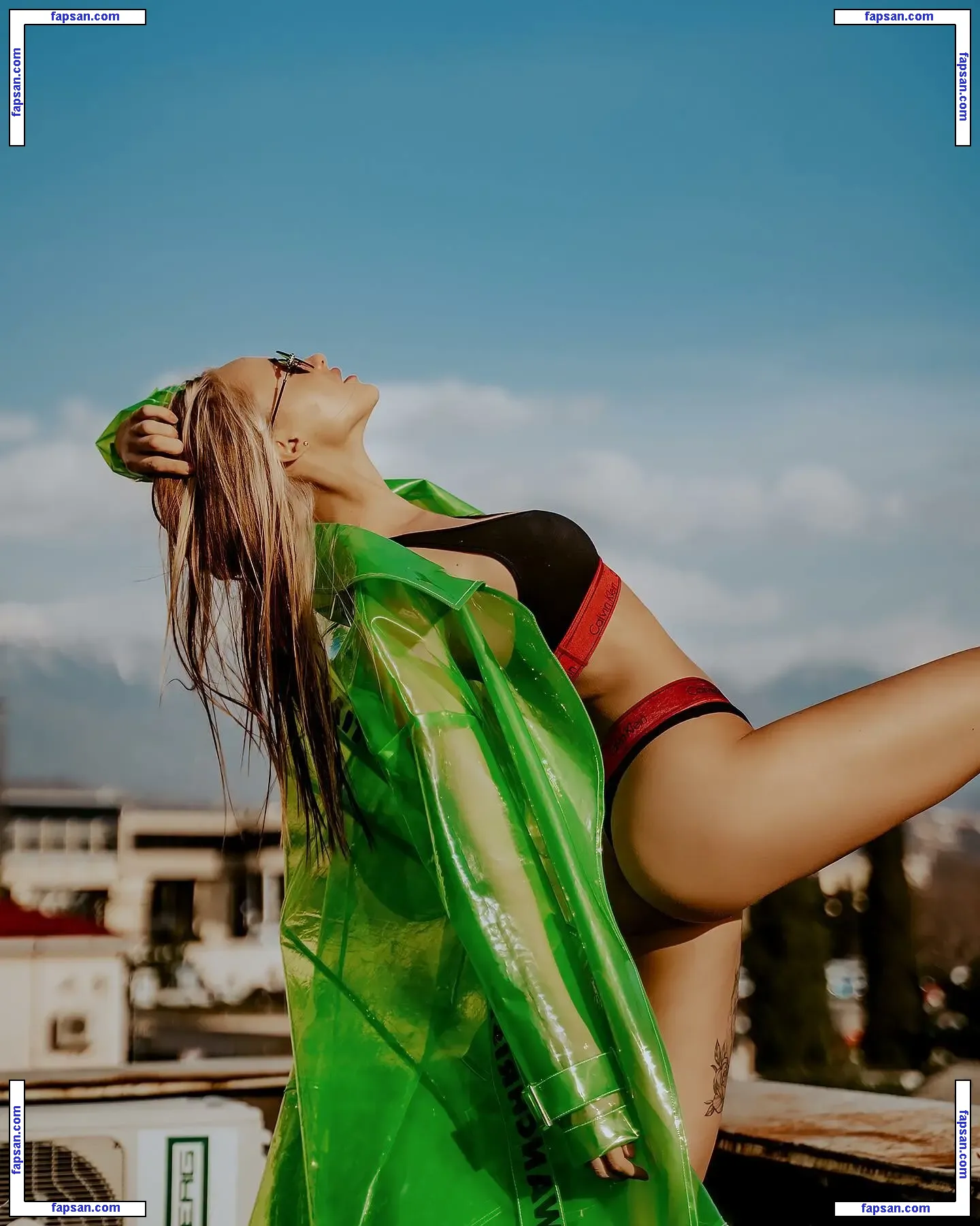 kisa_modelka nude photo #0157 from OnlyFans