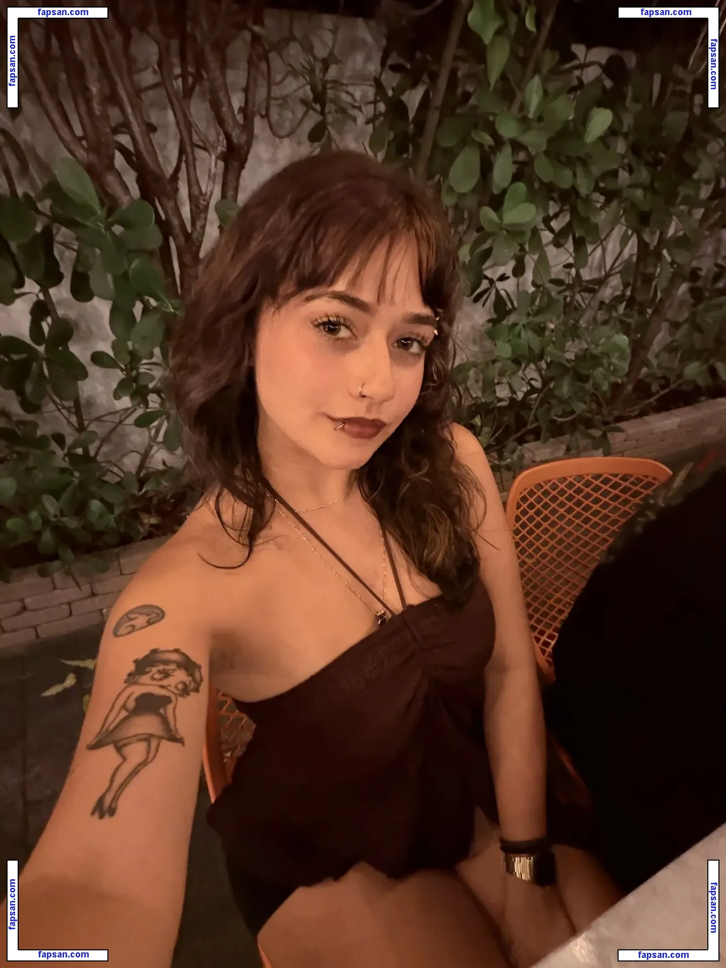 kissingu444 nude photo #0001 from OnlyFans