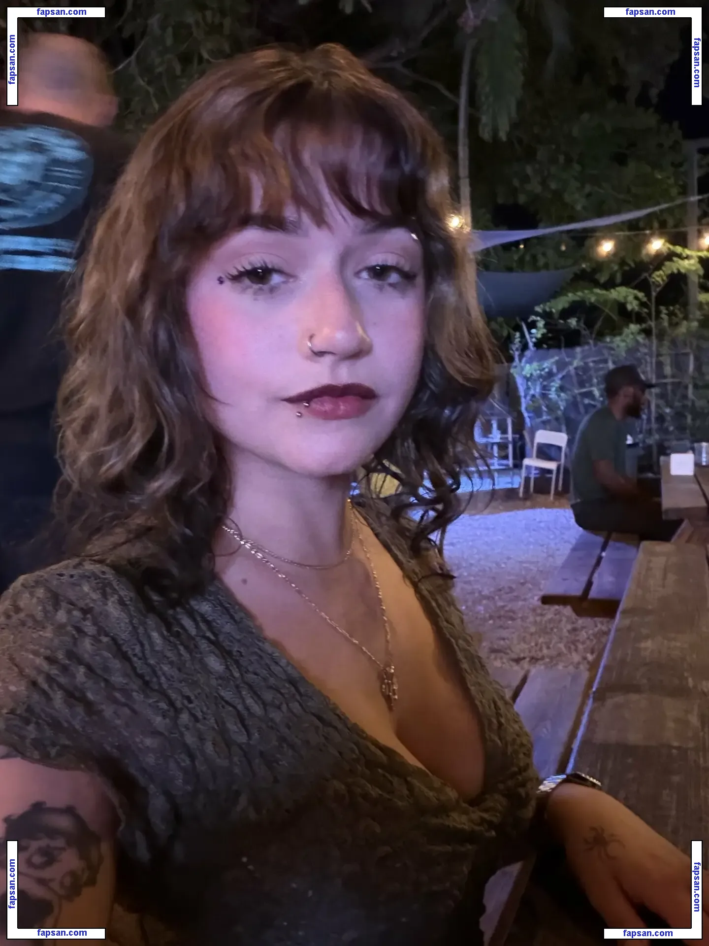 kissingu444 nude photo #0004 from OnlyFans