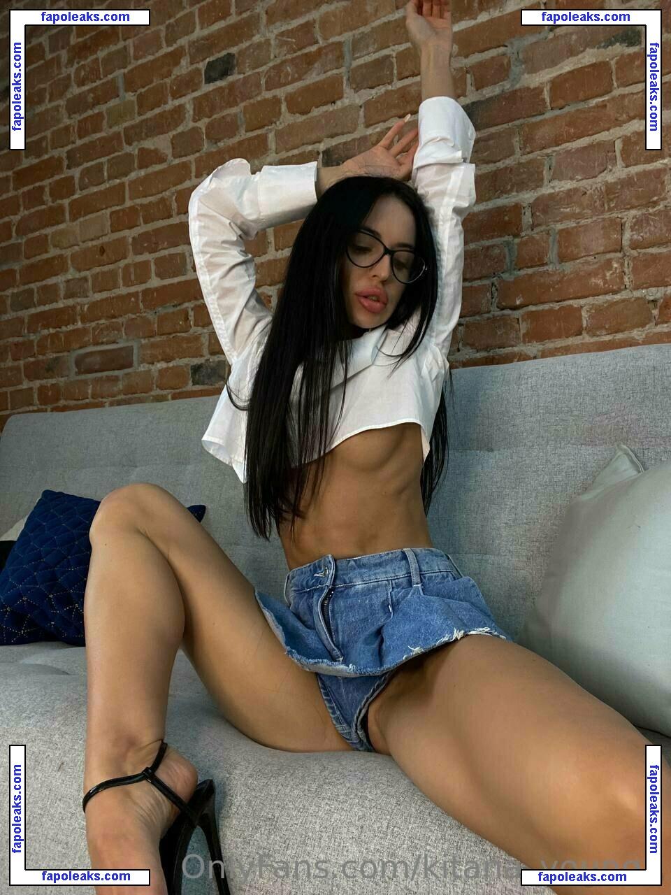 Kitana Young / Alisa / kitana_youngg / kitana_youngx nude photo #0018 from OnlyFans