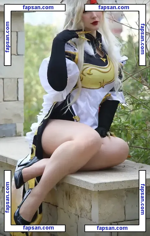 kitsumiuw голая фото #0009 с Онлифанс