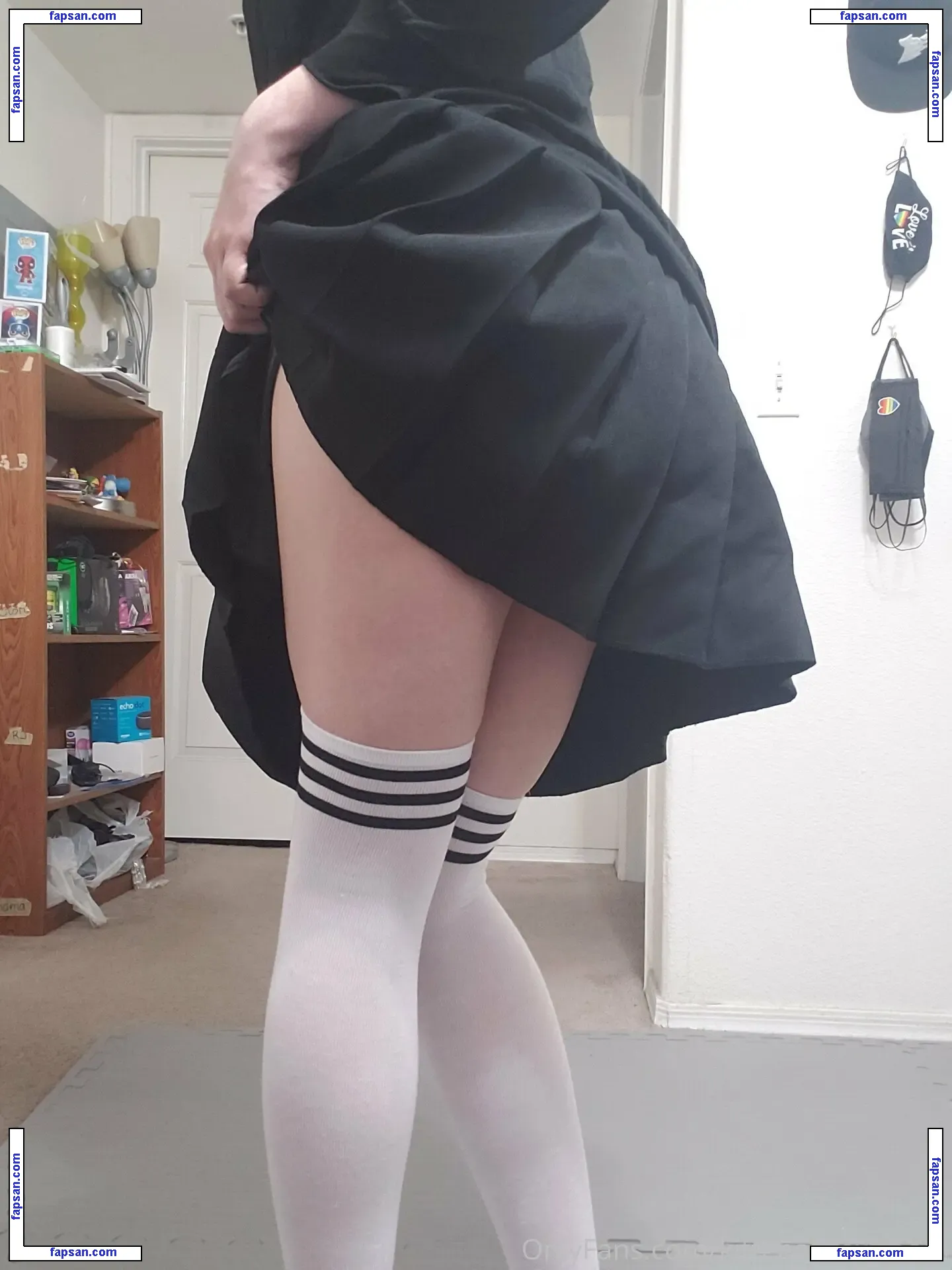 kittensshowroom nude photo #0007 from OnlyFans
