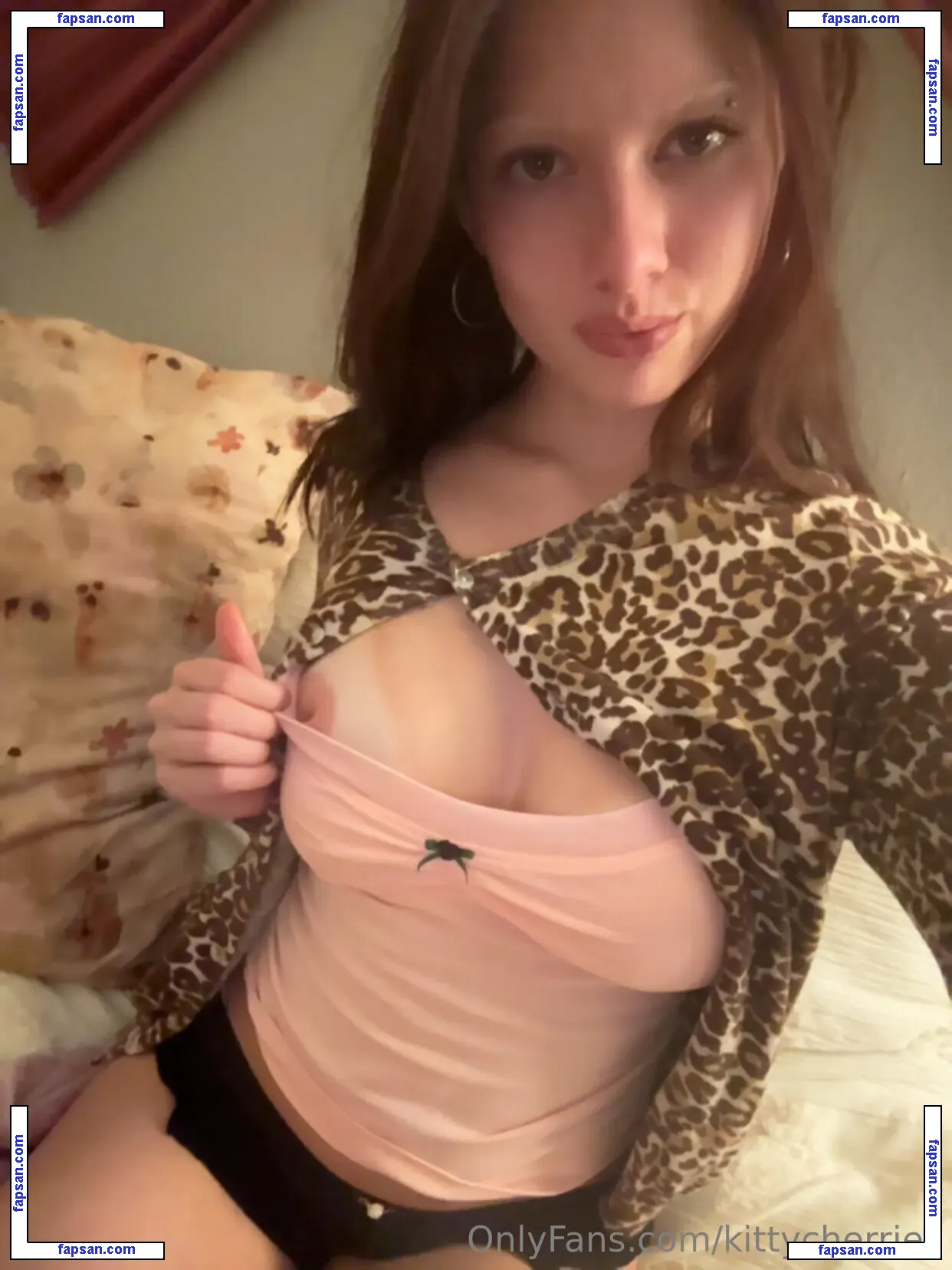 kittycherries голая фото #0003 с Онлифанс