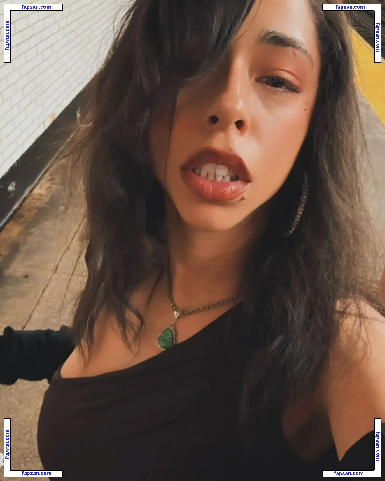 kittykchrys nude photo #0007 from OnlyFans