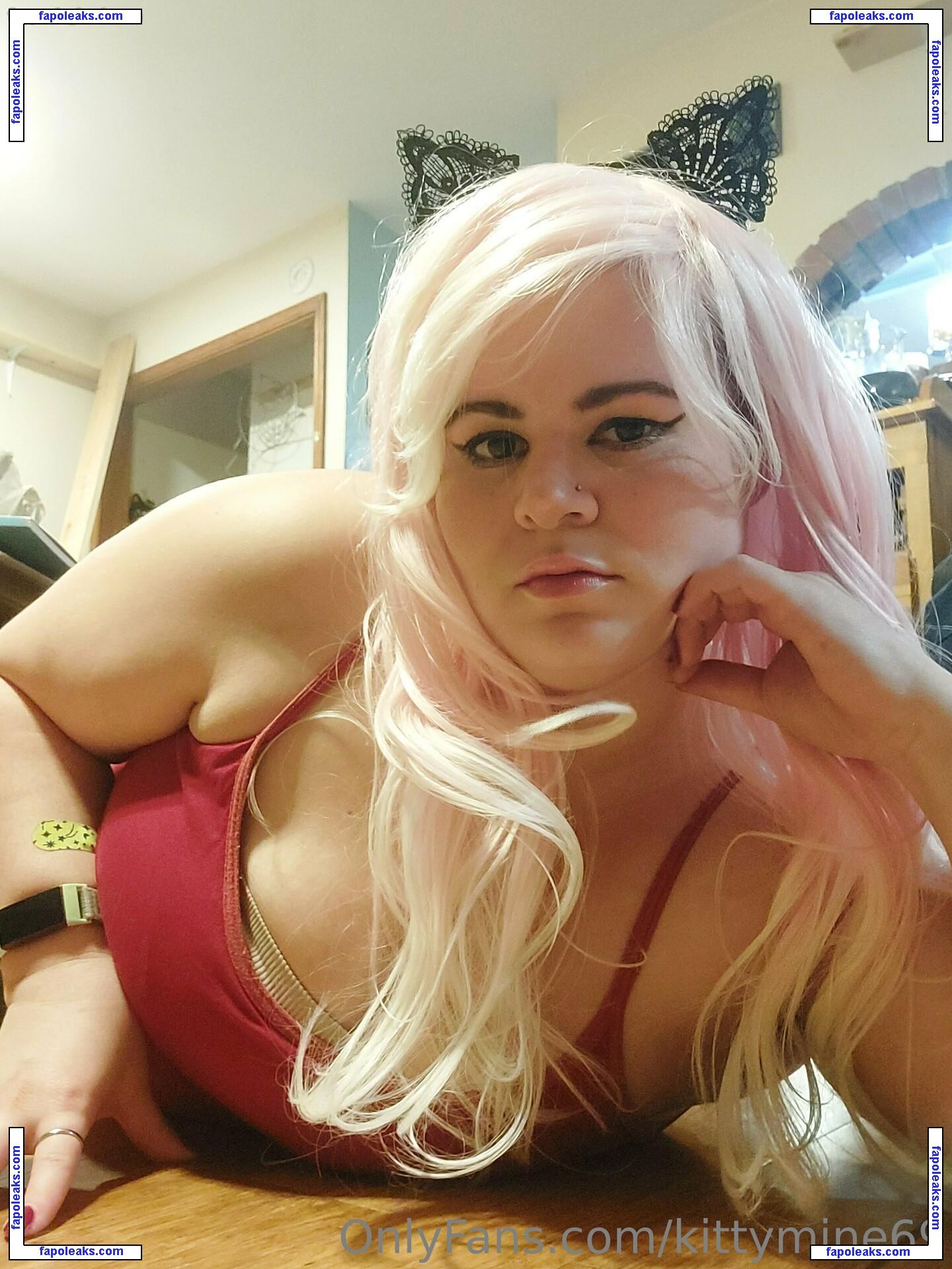 kittymine69 / kittyminxfl69 nude photo #0030 from OnlyFans