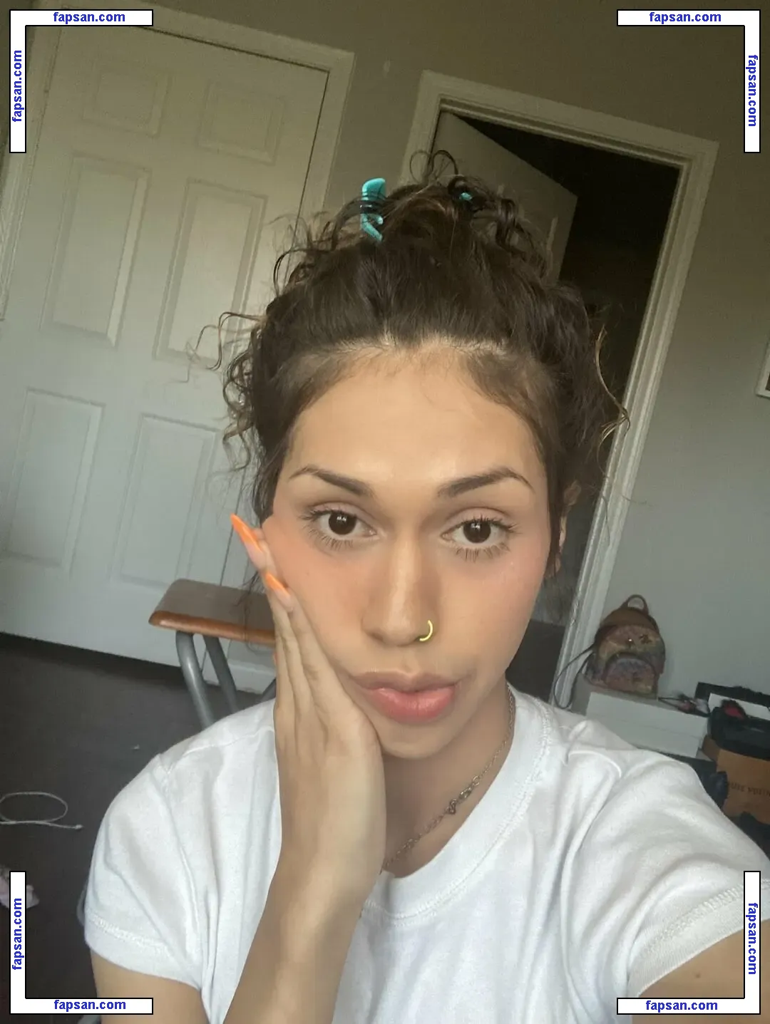 kittypiesss nude photo #0009 from OnlyFans