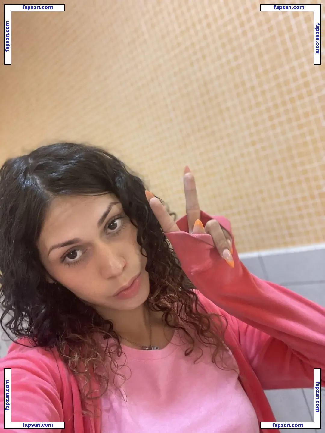 kittypiesss nude photo #0025 from OnlyFans