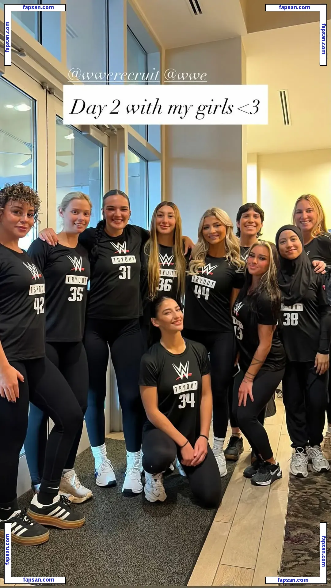 KJ Johnson голая фото #0007 с Онлифанс