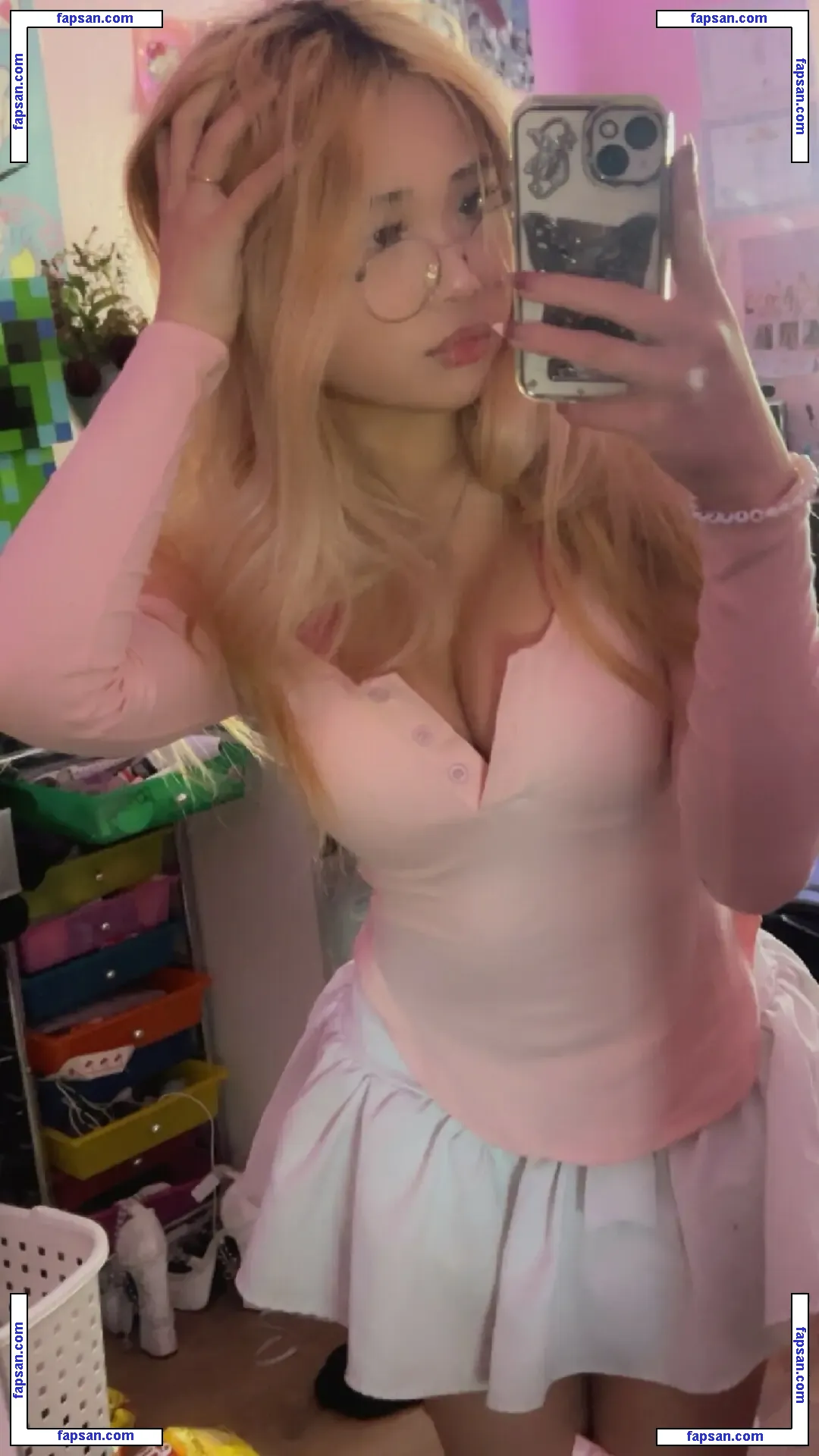 kkellyhsu nude photo #0039 from OnlyFans