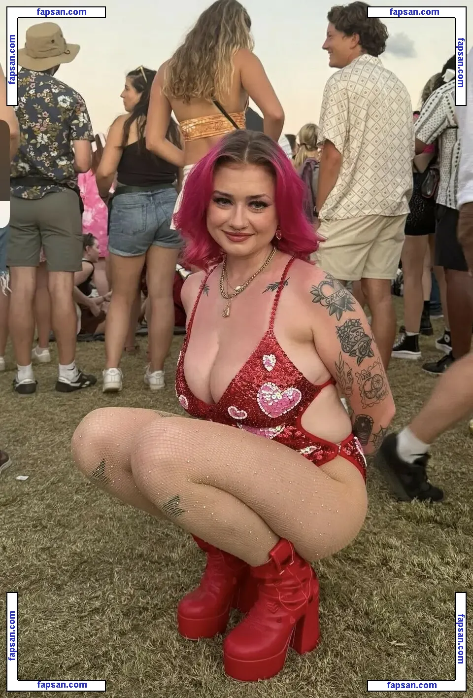 Kkwhite_ nude photo #0002 from OnlyFans
