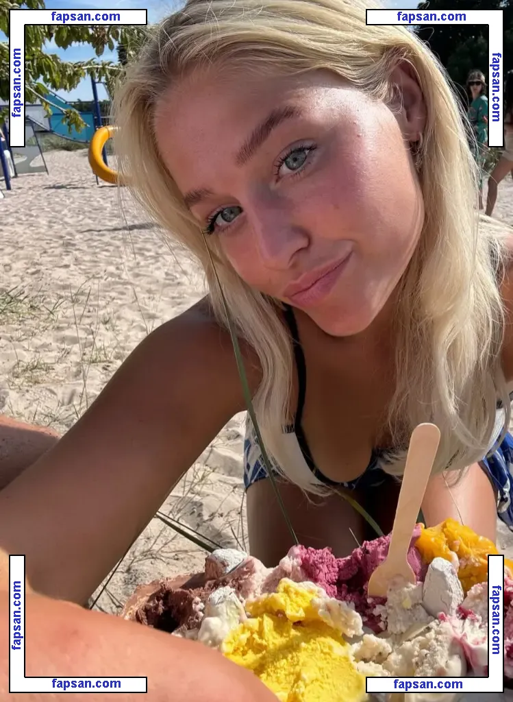 Klara Hammarstrom nude photo #0045 from OnlyFans