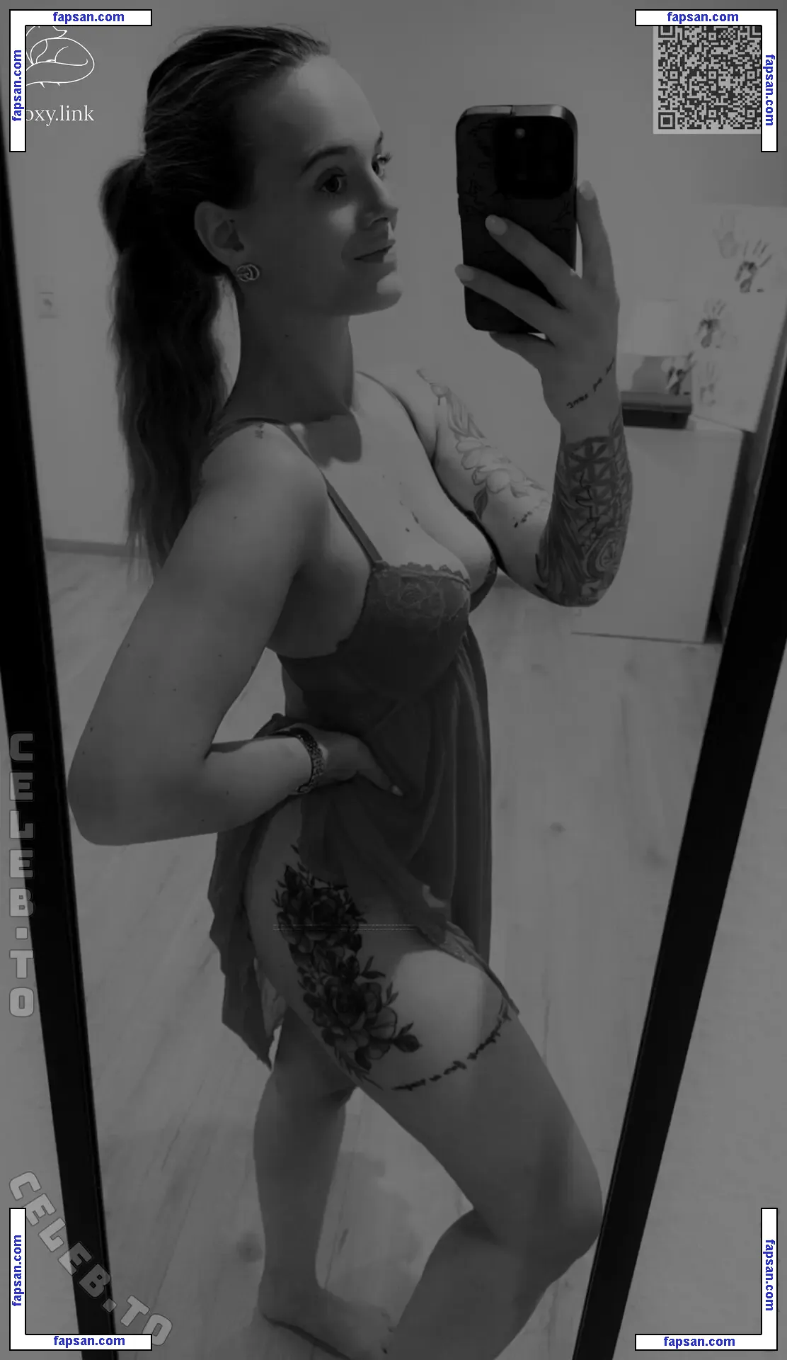 Kleinerengel nude photo #0001 from OnlyFans