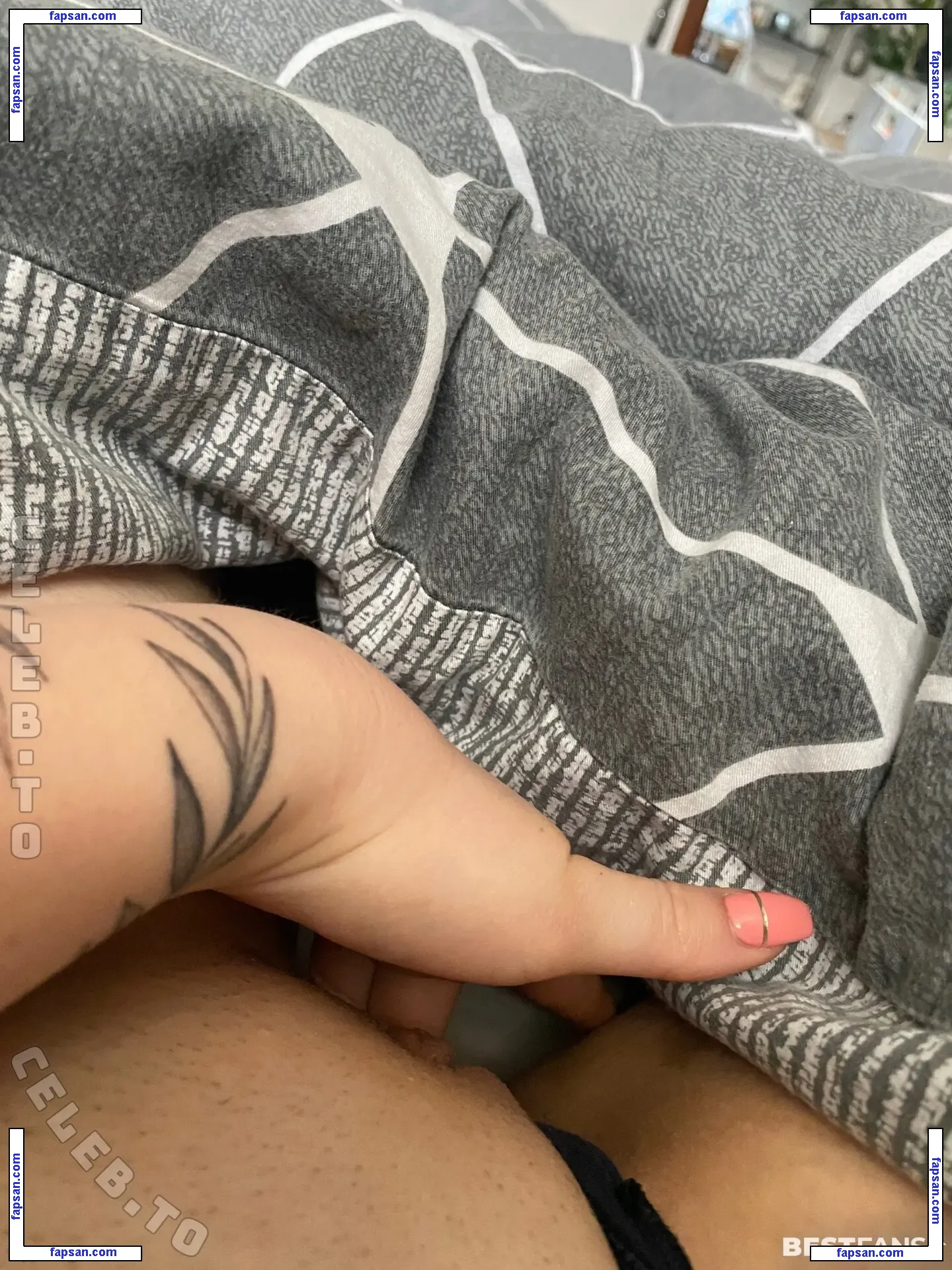 Kleinstadtvanni nude photo #0014 from OnlyFans