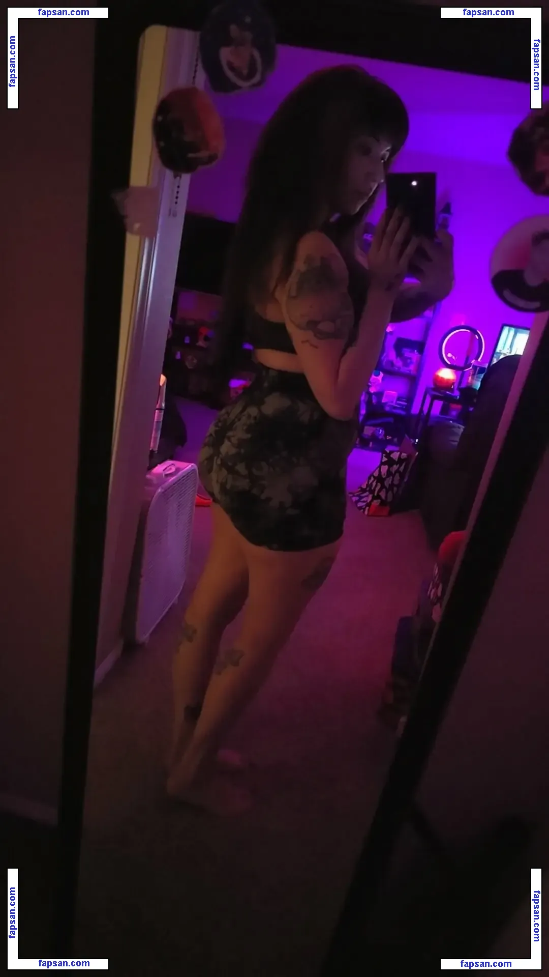 Knives голая фото #0017 с Онлифанс