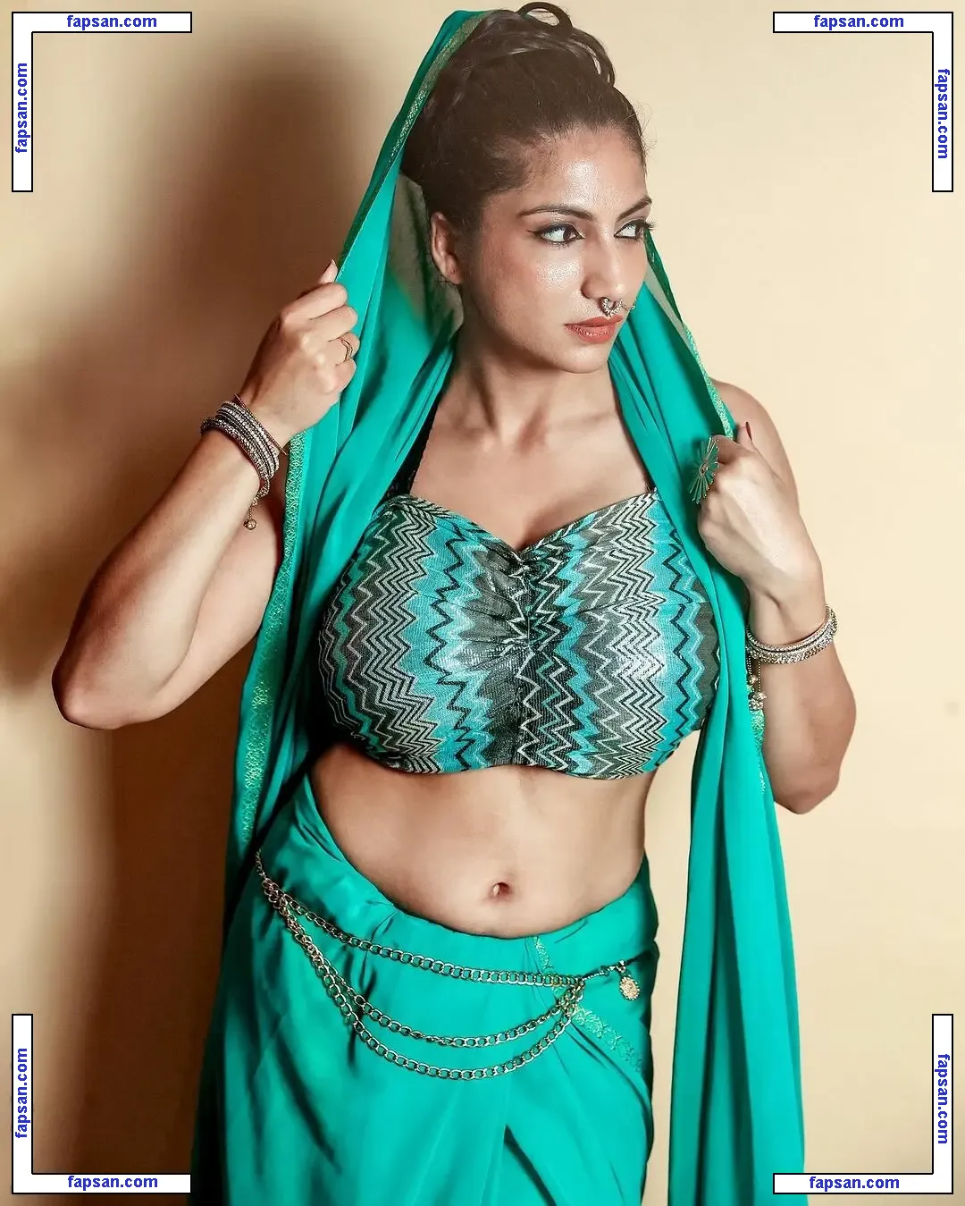 Komal Bhagat nude photo #0012 from OnlyFans