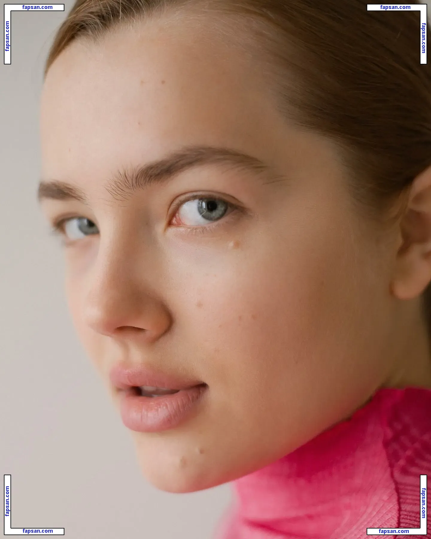 Kondrasofia nude photo #0002 from OnlyFans