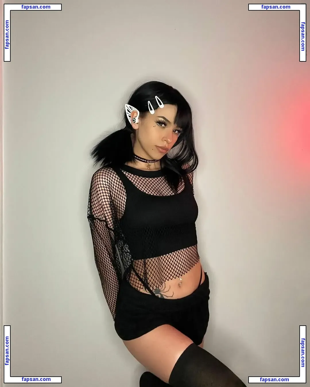 Konekokelly nude photo #0044 from OnlyFans