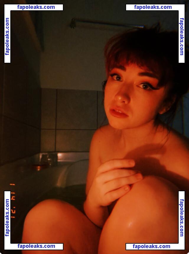 Koolysmiley nude photo #0099 from OnlyFans