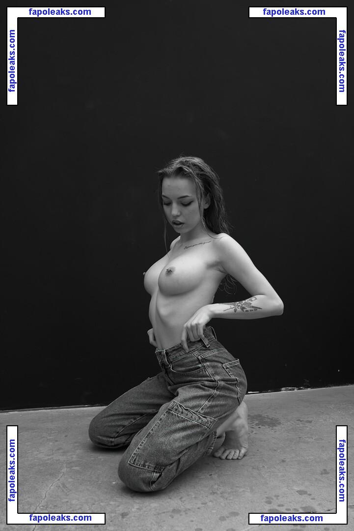 Kootovva / Jenny Kittty / lewdoart nude photo #0031 from OnlyFans