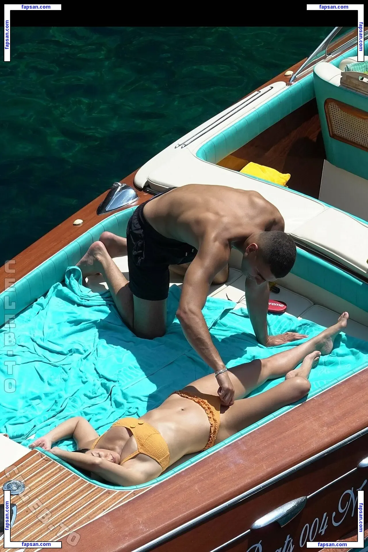 Kourtney Kardashian голая фото #5301 с Онлифанс