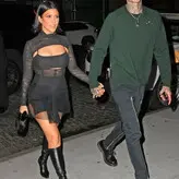 Kourtney Kardashian голая #5269