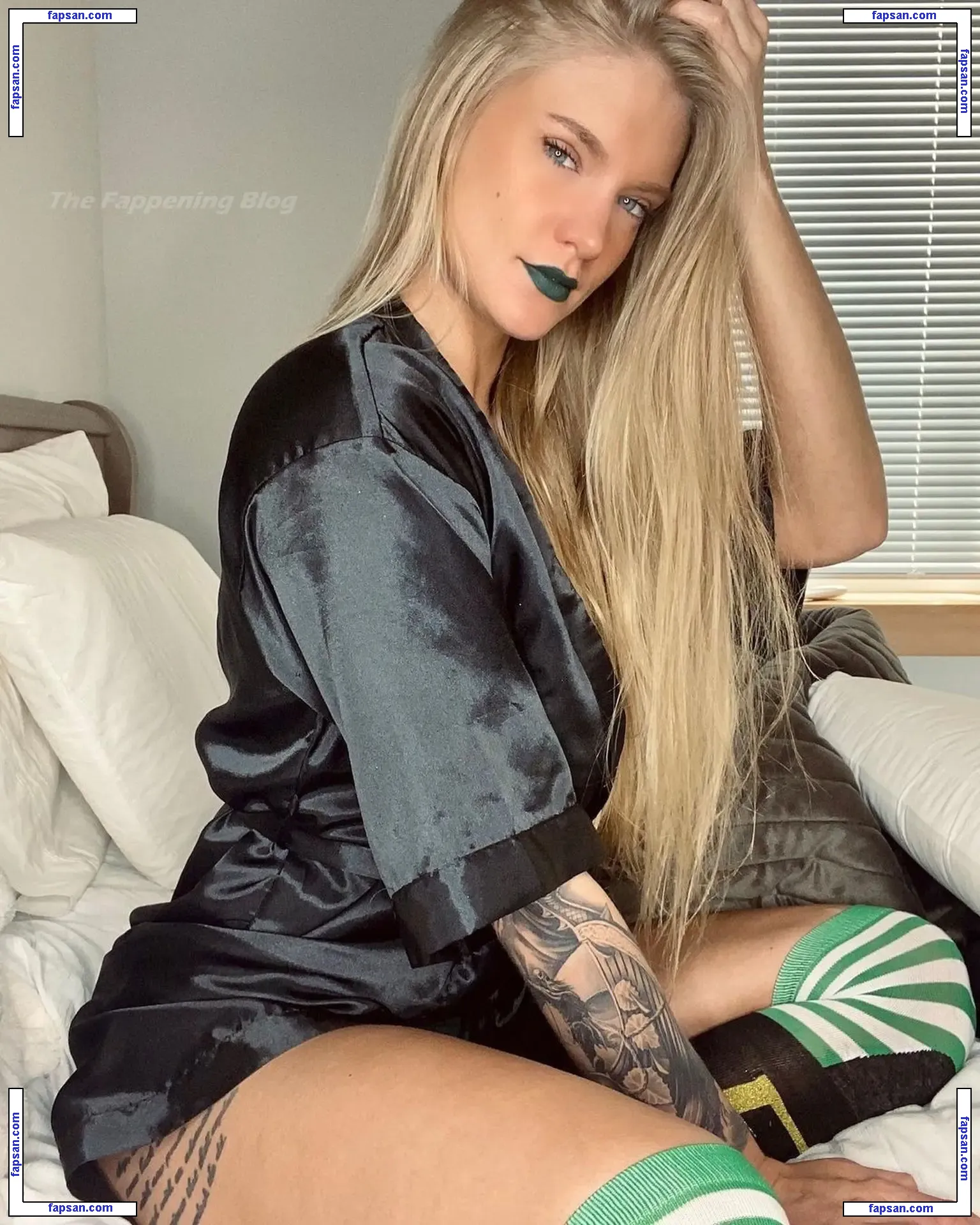 Krista Marie / arie_m / krista_mrie nude photo #0010 from OnlyFans