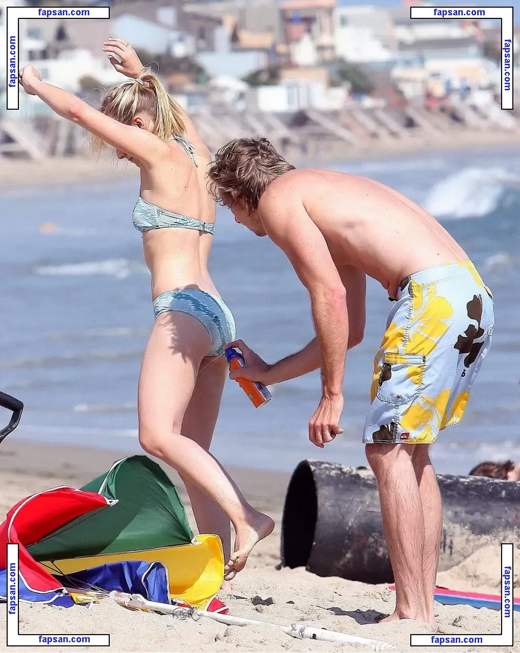 Kristen Bell nude photo #0365 from OnlyFans