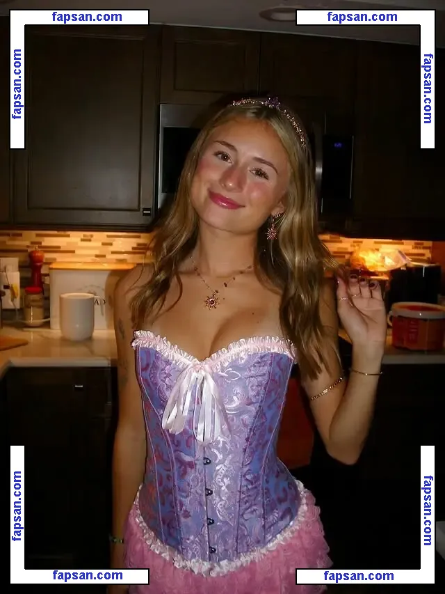 Kristen Rae голая фото #0013 с Онлифанс