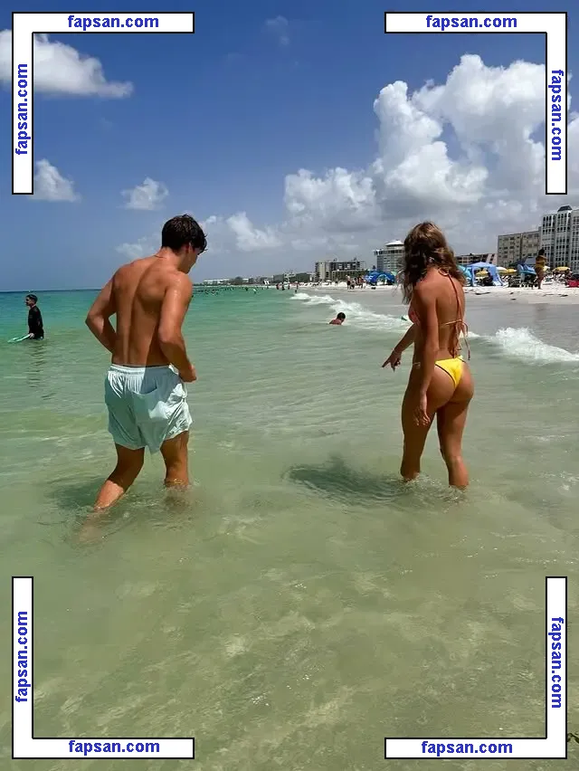 Kristen Rae голая фото #0021 с Онлифанс