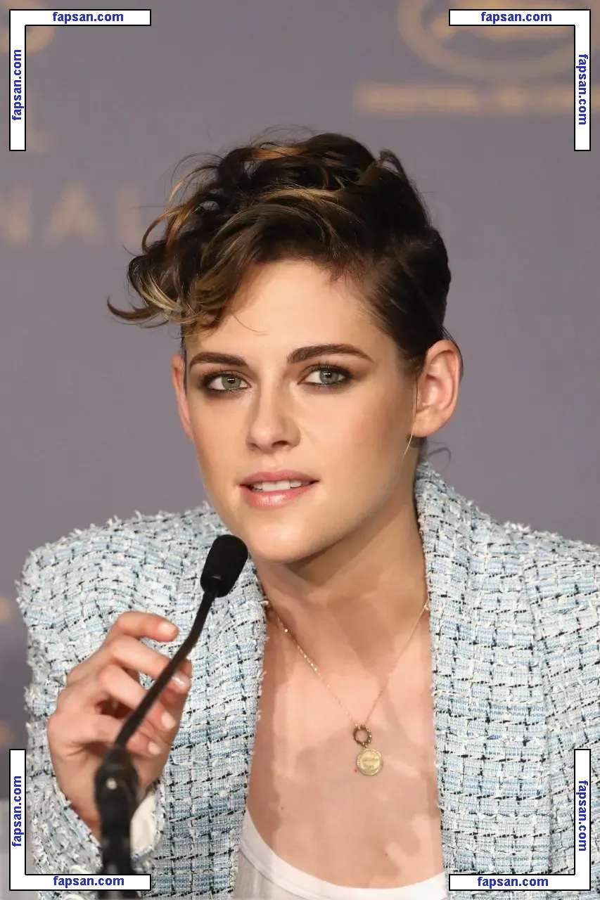 Kristen Stewart голая фото #0237 с Онлифанс