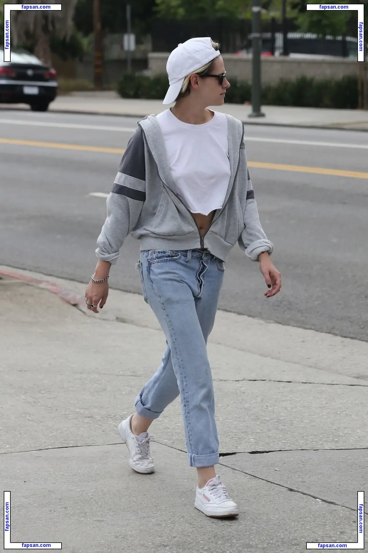 Kristen Stewart nude photo #0502 from OnlyFans