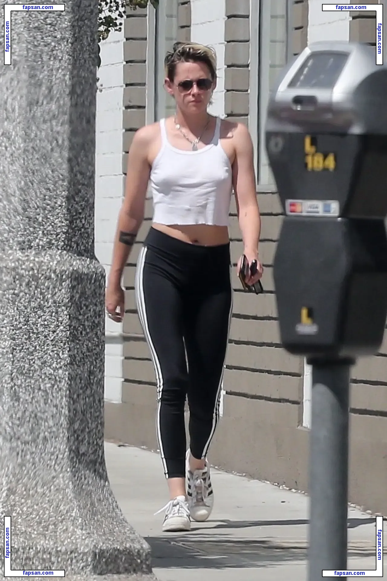 Kristen Stewart nude photo #0536 from OnlyFans
