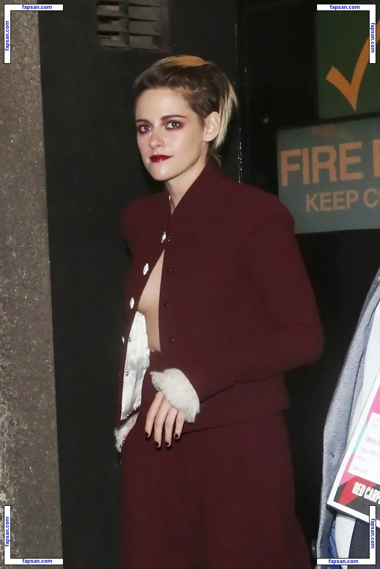 Kristen Stewart nude photo #0560 from OnlyFans