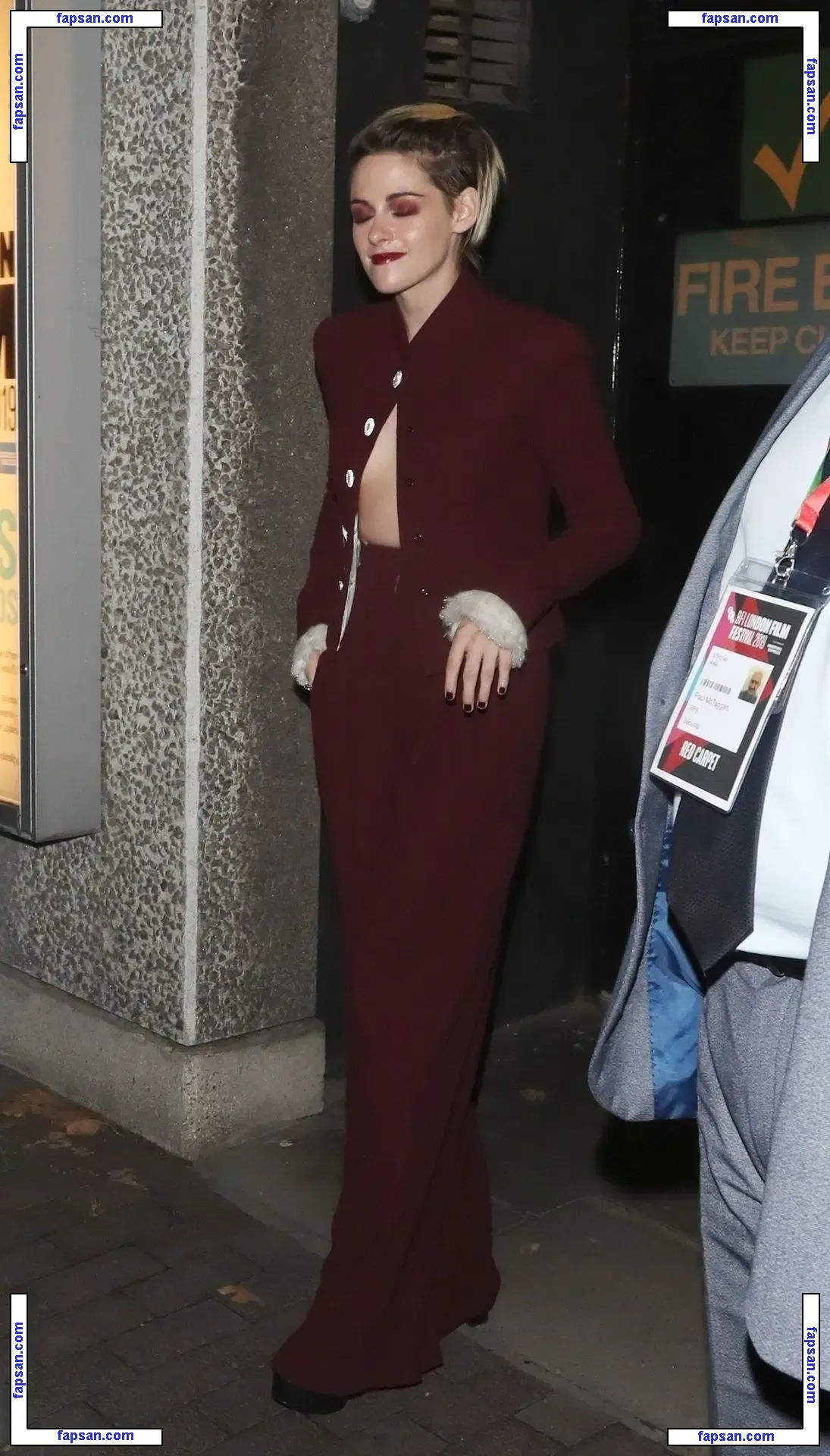 Kristen Stewart nude photo #0562 from OnlyFans