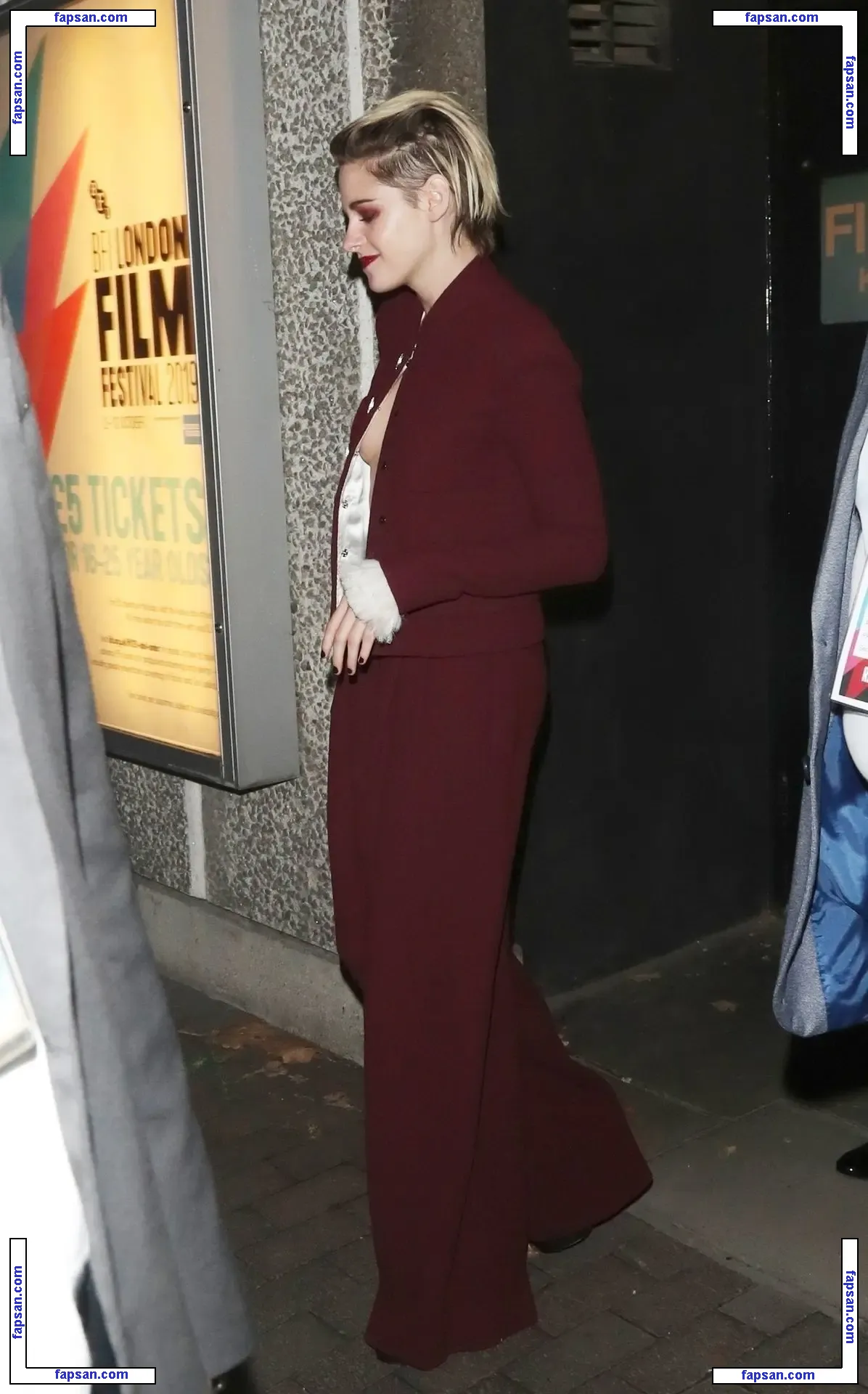 Kristen Stewart nude photo #0563 from OnlyFans