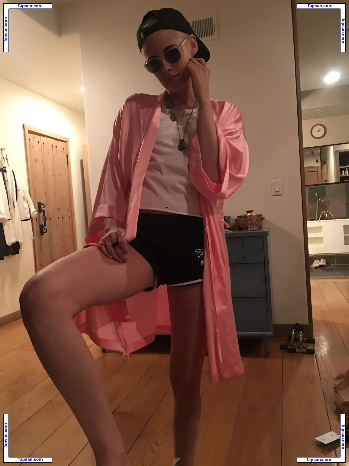 Kristen Stewart nude photo #0746 from OnlyFans