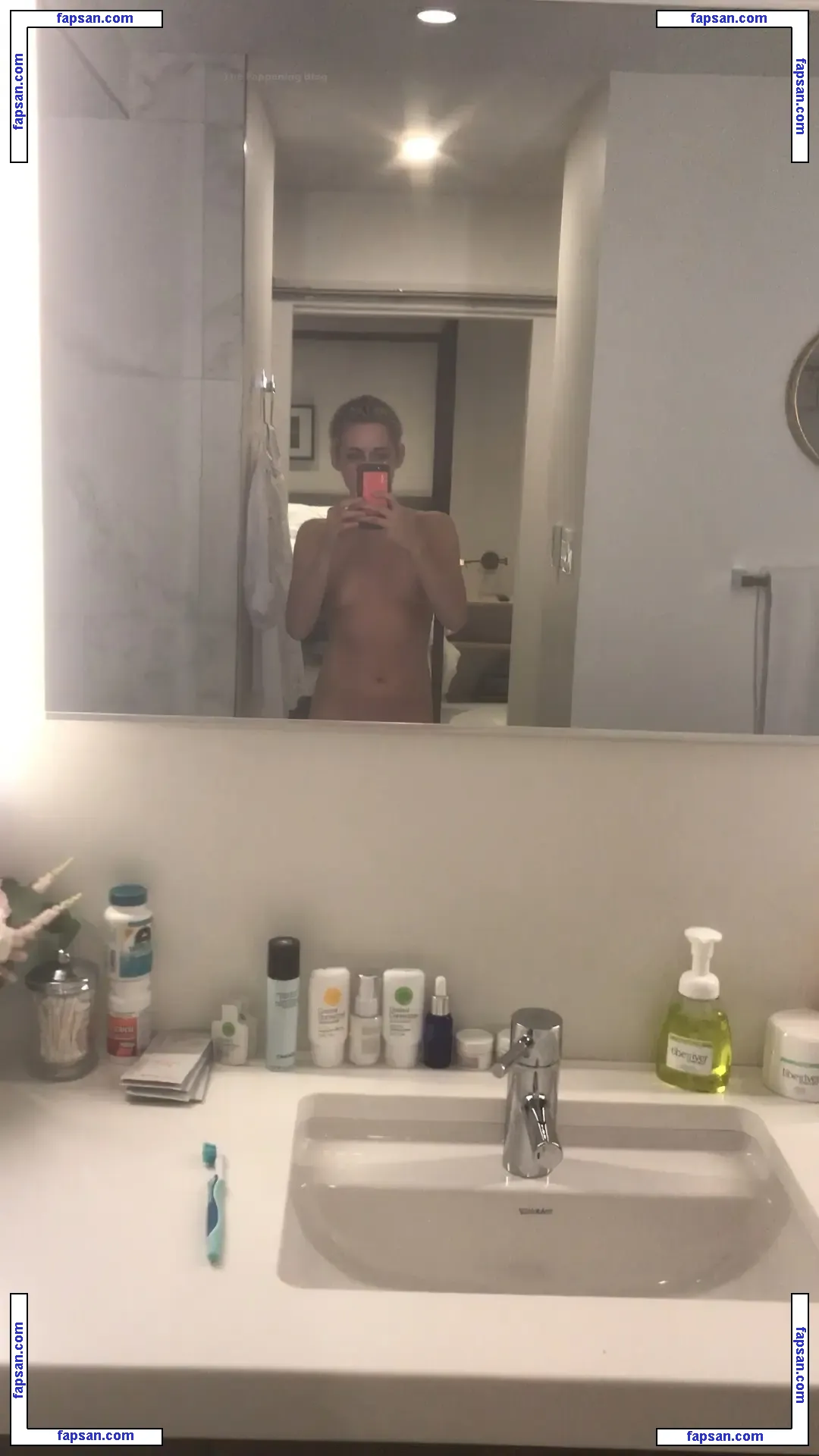 Kristen Stewart nude photo #0780 from OnlyFans