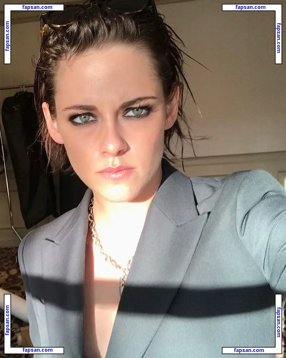 Kristen Stewart голая фото #1158 с Онлифанс
