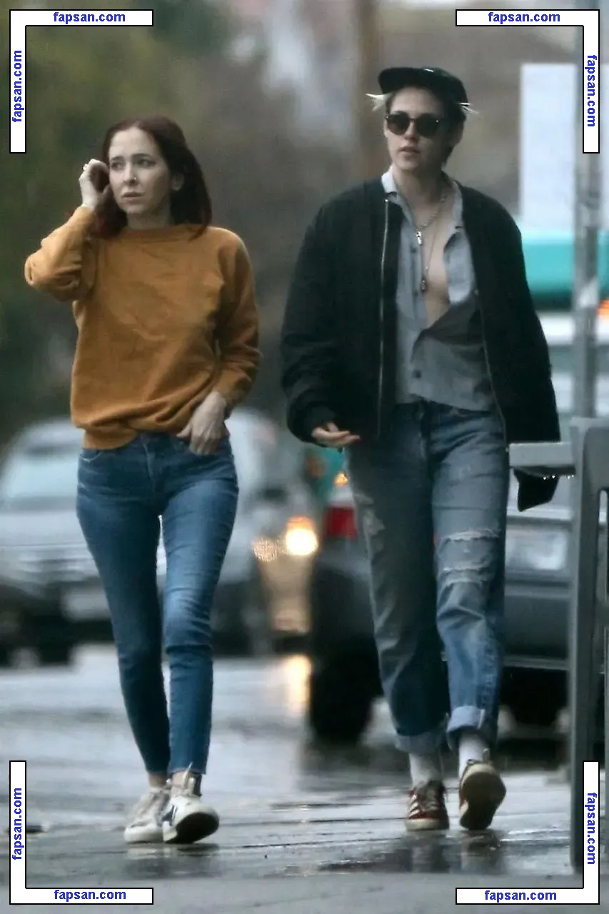 Kristen Stewart nude photo #1294 from OnlyFans