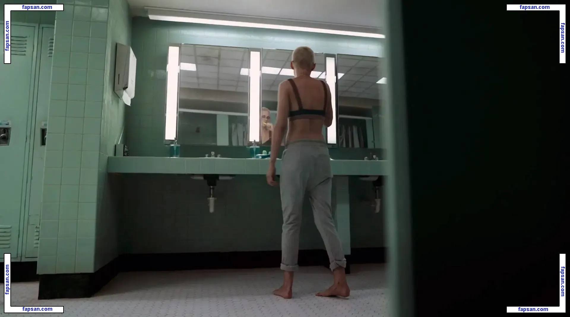 Kristen Stewart nude photo #1337 from OnlyFans