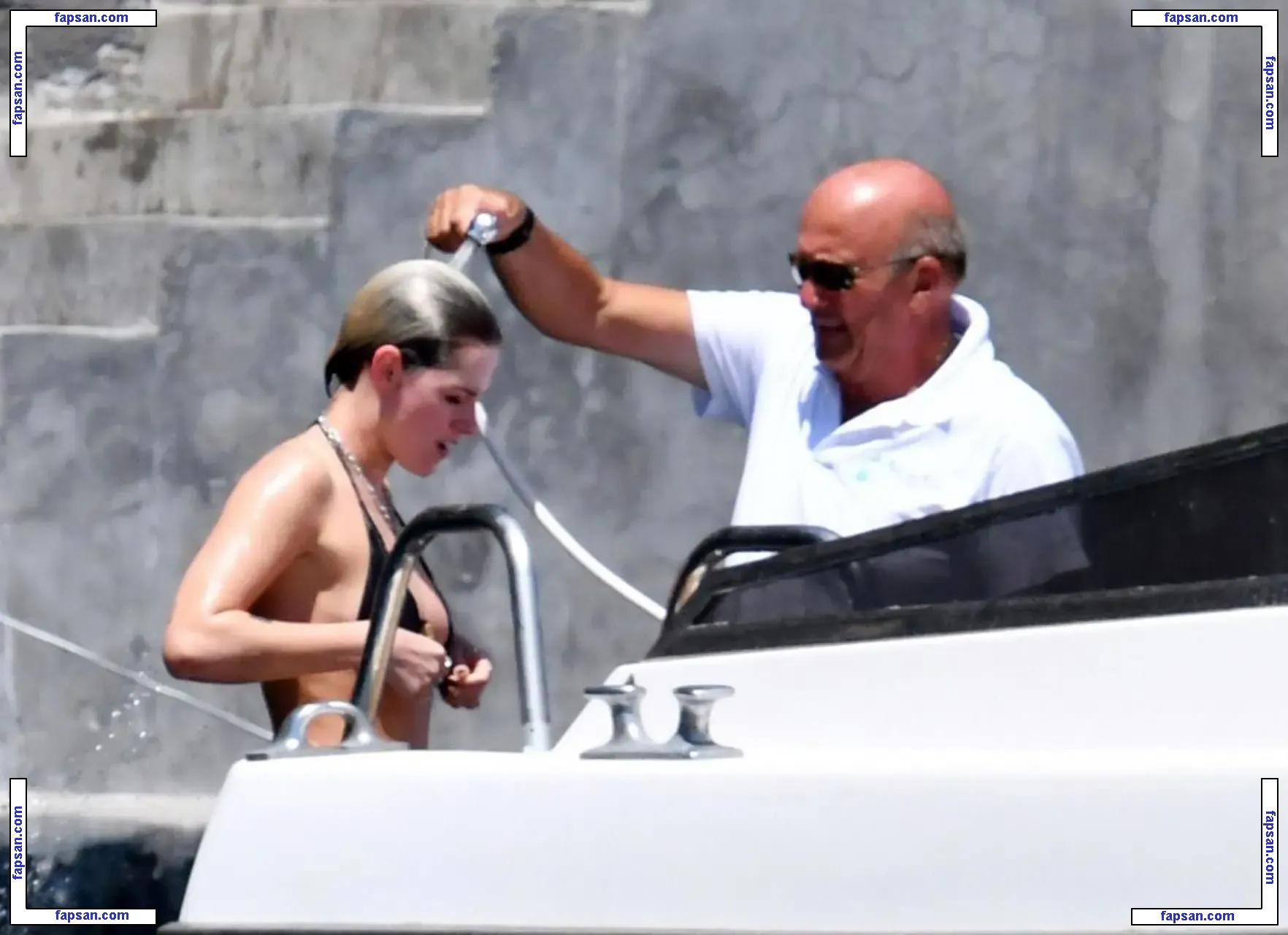 Kristen Stewart nude photo #1360 from OnlyFans
