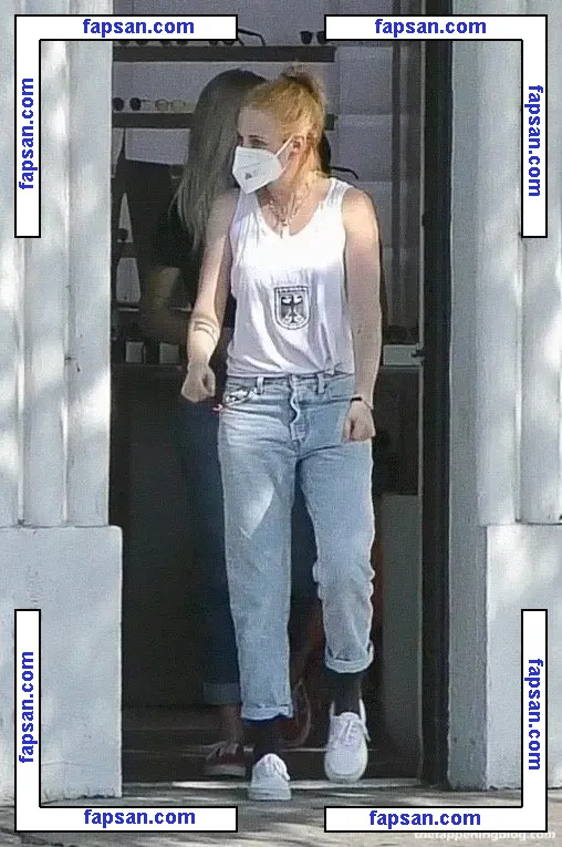 Kristen Stewart nude photo #1418 from OnlyFans