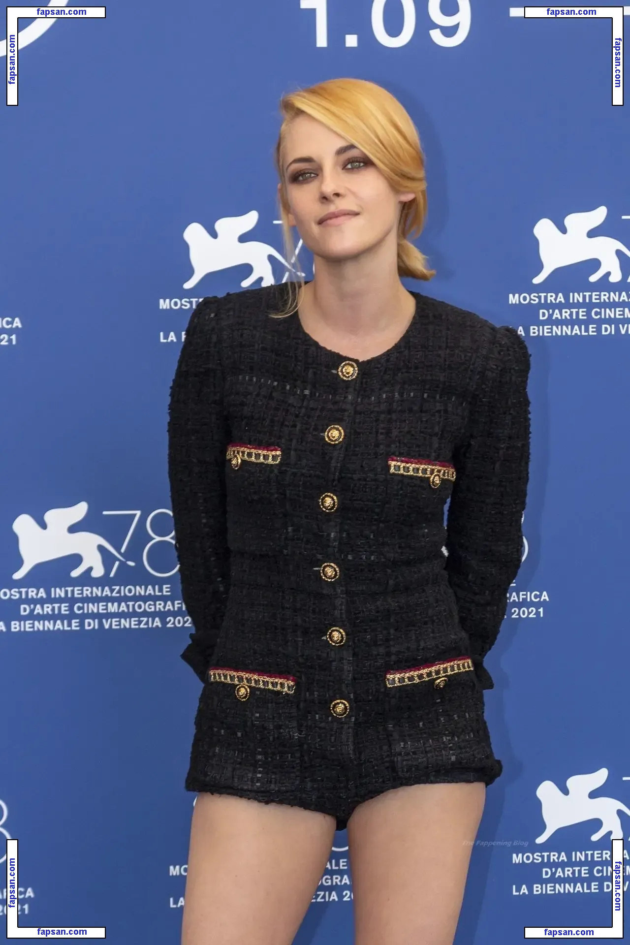 Kristen Stewart nude photo #1460 from OnlyFans