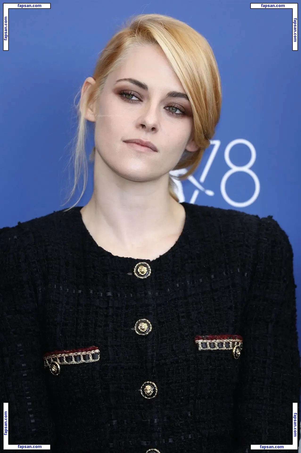 Kristen Stewart nude photo #1512 from OnlyFans