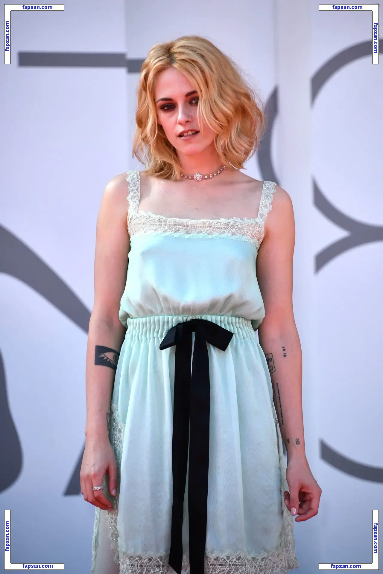 Kristen Stewart nude photo #1662 from OnlyFans